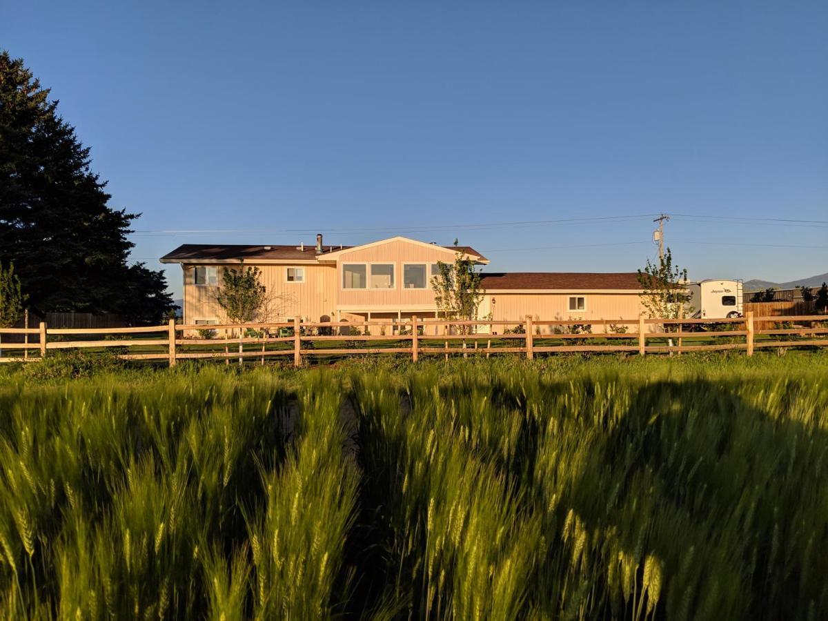 Epic Sunsets In Bozeman - Wonderful View Villa ภายนอก รูปภาพ